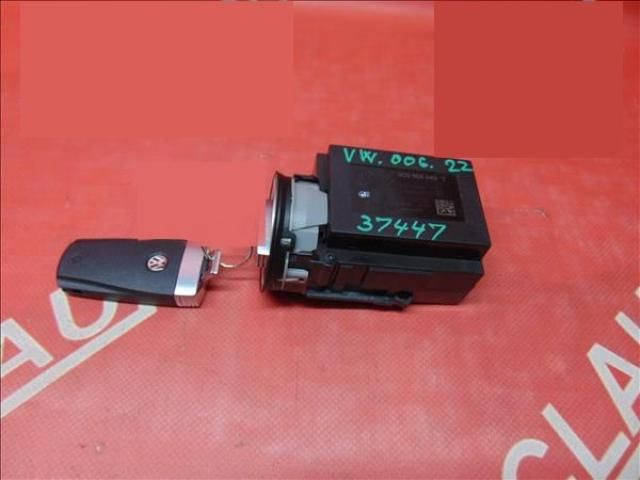 bontott VW PASSAT B7 Kártyaolvasó