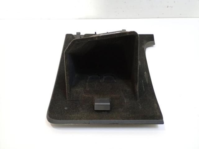 bontott VW PASSAT B7 Kesztyűtartó