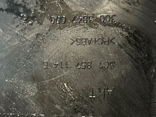 bontott VW PASSAT B7 Kesztyűtartó