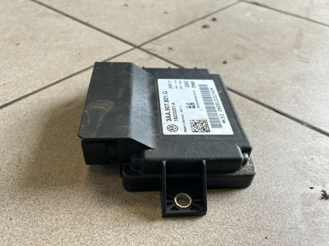 bontott VW PASSAT B7 Kézifék Elektronika