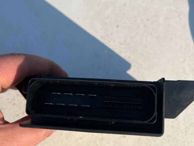 bontott VW PASSAT B7 Kézifék Elektronika