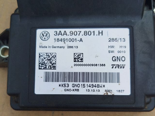 bontott VW PASSAT B7 Kézifék Elektronika