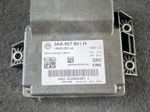 bontott VW PASSAT B7 Kézifék Elektronika