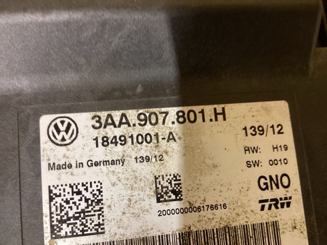 bontott VW PASSAT B7 Kézifék Elektronika