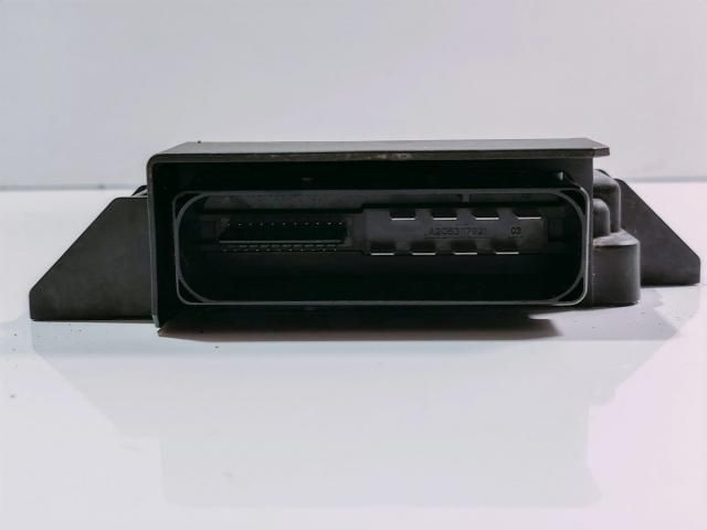 bontott VW PASSAT B7 Kézifék Elektronika