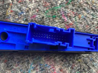 bontott VW PASSAT B7 Kézifék Kapcsoló