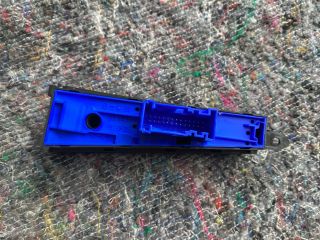 bontott VW PASSAT B7 Kézifék Kapcsoló