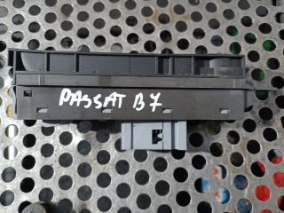 bontott VW PASSAT B7 Kézifék Kapcsoló