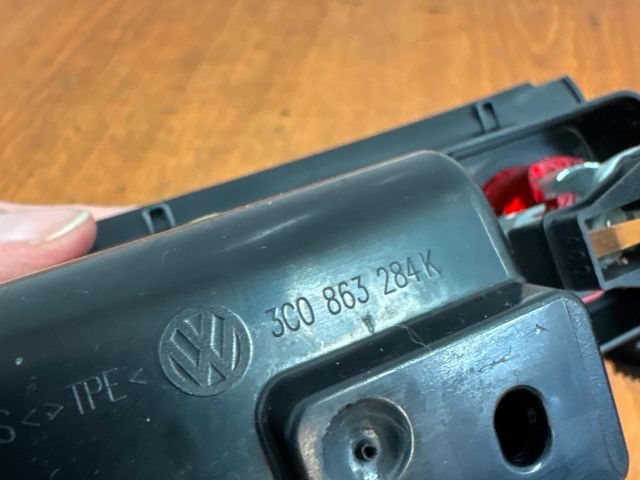 bontott VW PASSAT B7 Kilométeróra Keret