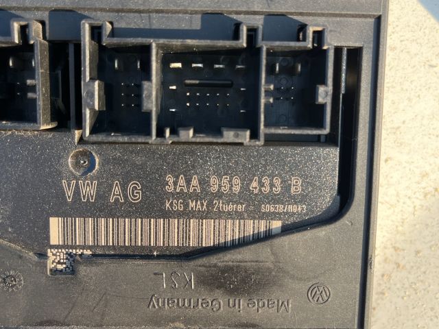 bontott VW PASSAT B7 Komfort Elektronika