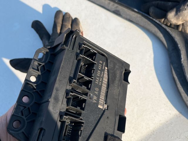 bontott VW PASSAT B7 Komfort Elektronika