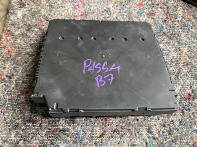 bontott VW PASSAT B7 Komfort Elektronika