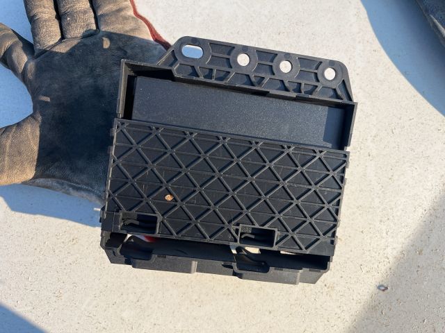 bontott VW PASSAT B7 Komfort Elektronika