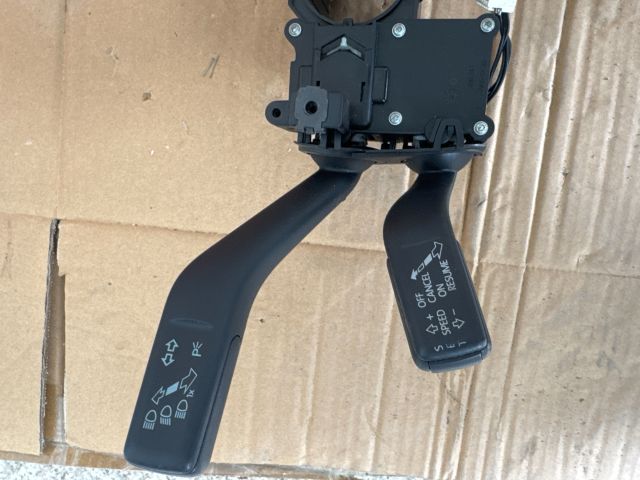 bontott VW PASSAT B7 Komplett Kormánykapcsoló (Bajuszkapcsoló)