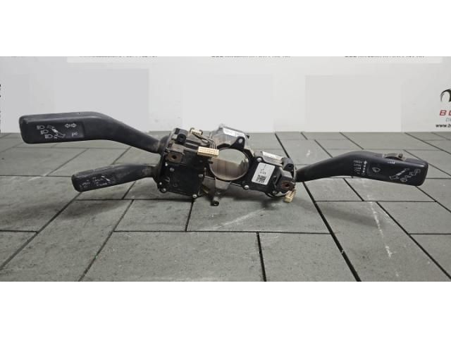 bontott VW PASSAT B7 Komplett Kormánykapcsoló (Bajuszkapcsoló)