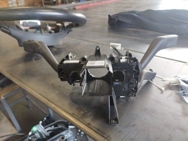 bontott VW PASSAT B7 Komplett Kormánykapcsoló (Bajuszkapcsoló)