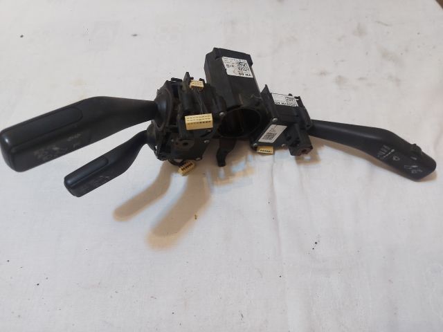 bontott VW PASSAT B7 Komplett Kormánykapcsoló (Bajuszkapcsoló)