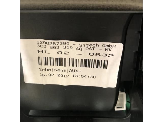 bontott VW PASSAT B7 Könyöklő