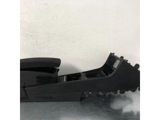 bontott VW PASSAT B7 Könyöklő