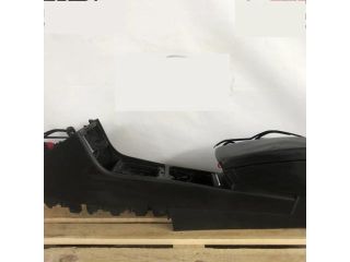 bontott VW PASSAT B7 Könyöklő