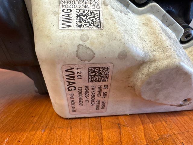 bontott VW PASSAT B7 Kormánymű (Elektromos)