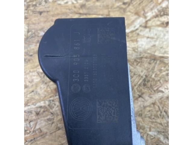 bontott VW PASSAT B7 Kormányzár (Elektromos)