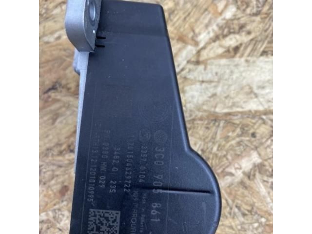 bontott VW PASSAT B7 Kormányzár (Elektromos)