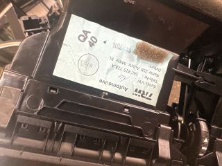 bontott VW PASSAT B7 Középső Szellőző