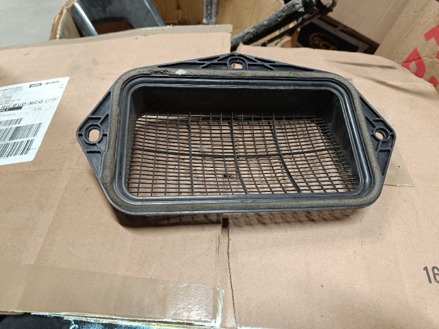 bontott VW PASSAT B7 Középső Szellőző