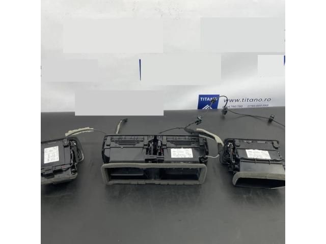 bontott VW PASSAT B7 Középső Szellőző