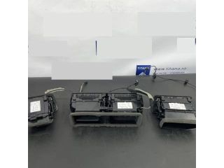 bontott VW PASSAT B7 Középső Szellőző