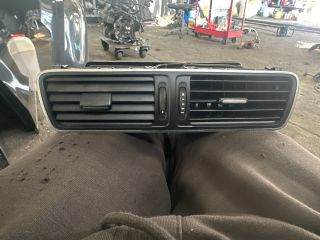 bontott VW PASSAT B7 Középső Szellőző