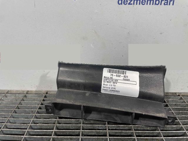 bontott VW PASSAT B7 Légterelő