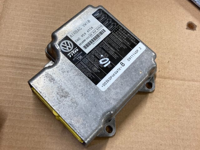 bontott VW PASSAT B7 Légzsák Elektronika