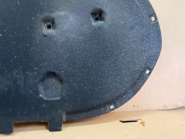 bontott VW PASSAT B7 Motorháztető Szigetelés