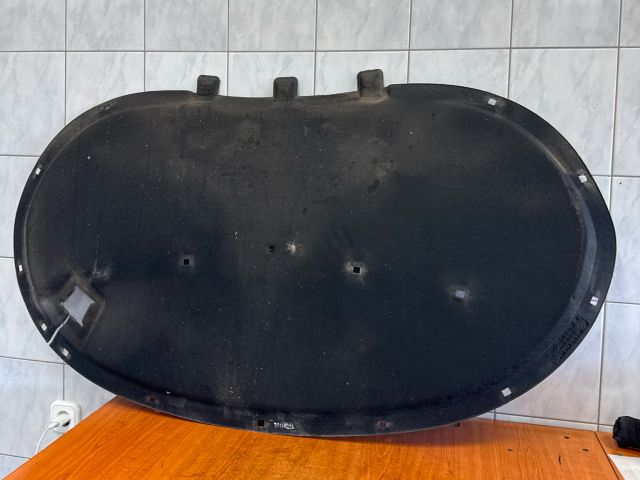 bontott VW PASSAT B7 Motorháztető Szigetelés