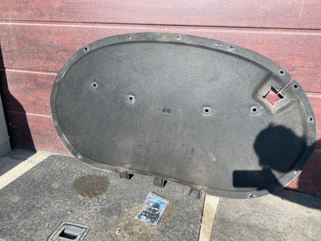 bontott VW PASSAT B7 Motorháztető Szigetelés