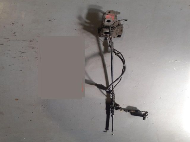 bontott VW PASSAT B7 Motorháztető Zárszerkezet