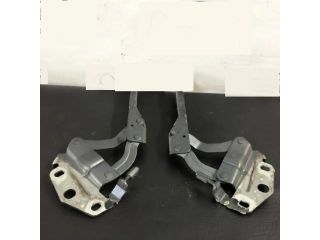 bontott VW PASSAT B7 Motorháztető Zsanér Pár