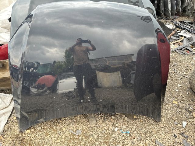 bontott VW PASSAT B7 Motorháztető