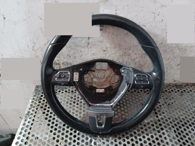 bontott VW PASSAT B7 Multikormány