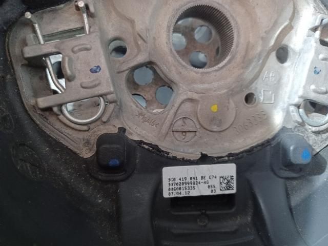 bontott VW PASSAT B7 Multikormány