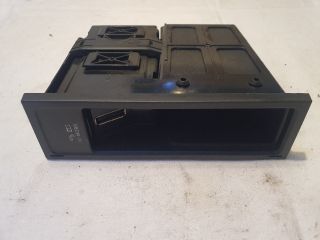 bontott VW PASSAT B7 Multimédia Vezérlő