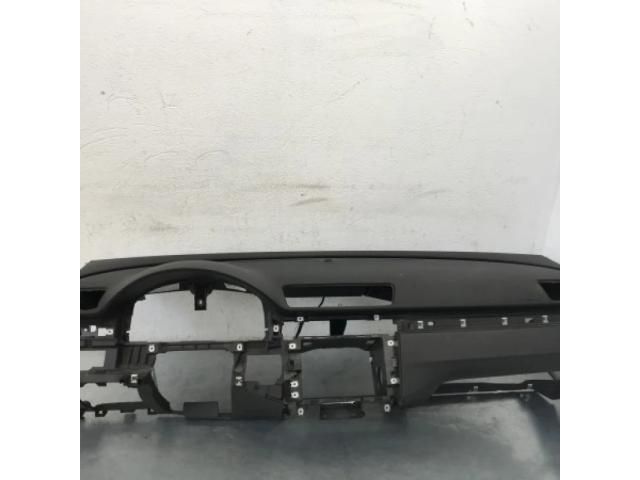 bontott VW PASSAT B7 Műszerfal Héj