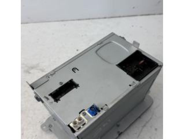 bontott VW PASSAT B7 Navigációs Fejegység