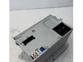 bontott VW PASSAT B7 Navigációs Fejegység