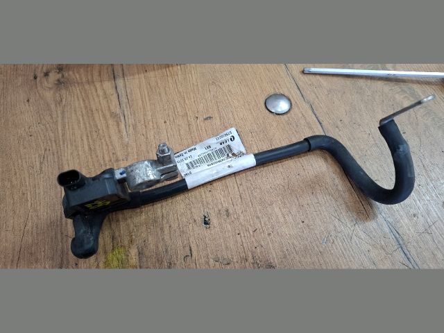 bontott VW PASSAT B7 Negatív Kábel