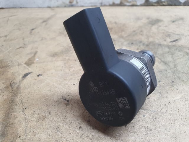 bontott VW PASSAT B7 Nyomásszabályzó Szelep