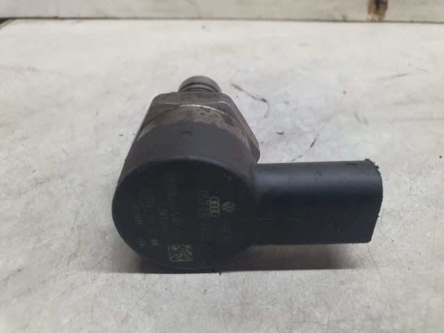 bontott VW PASSAT B7 Nyomásszabályzó Szelep