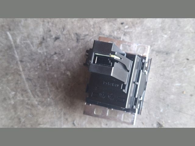 bontott VW PASSAT B7 Óra (Időmérő)